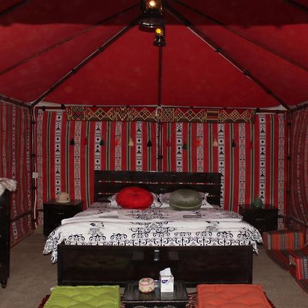 Queen Desert Camp Fulayj al Masha'ikh Kültér fotó